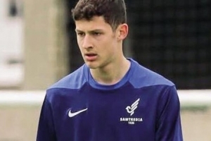 开云网页版-米体：米兰名宿卡拉泽的儿子完成职业首秀，与被杀害的叔叔同名