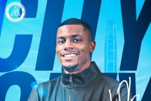 体育赛事直播-韦斯利成为第一位上演帽子戏法的深圳新鹏城球员