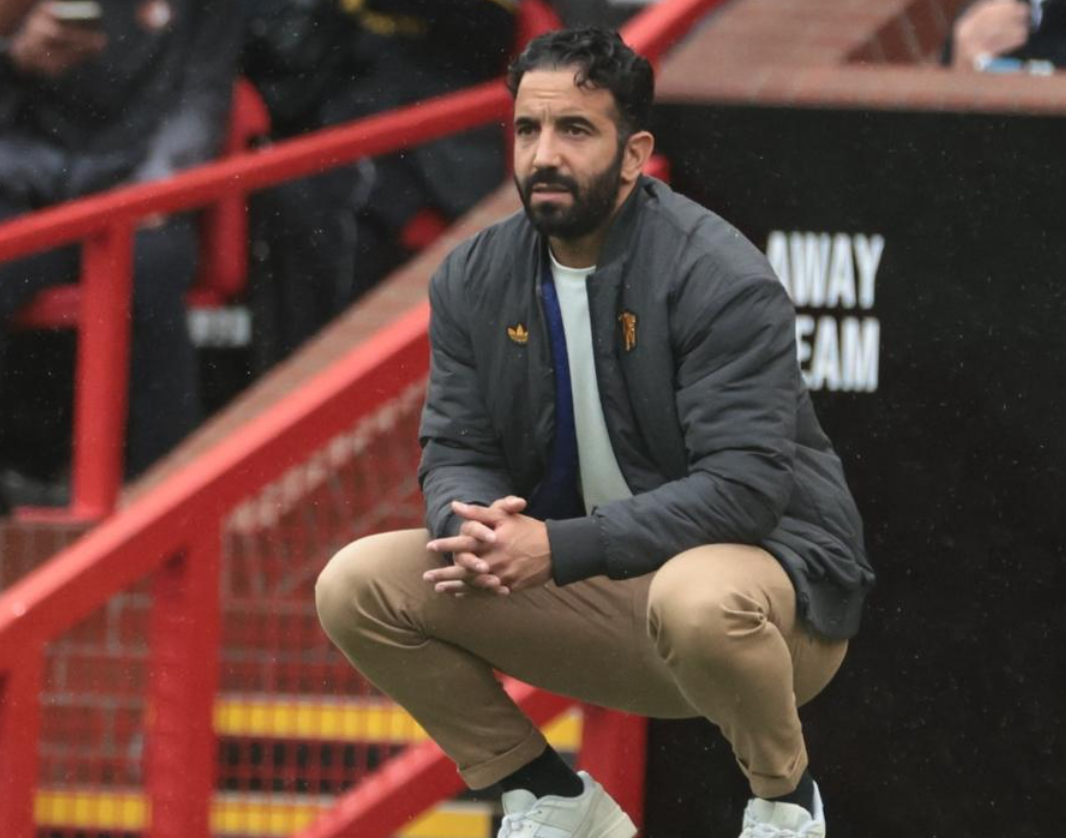 第96分钟绝杀!乌龙球+点球,曼联绝境逢生,阿莫林狂欢庆祝