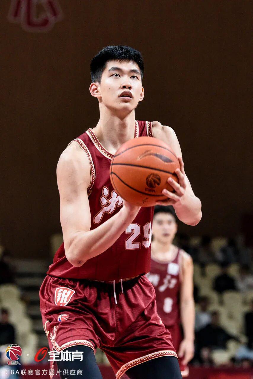 体育赛事直播-官宣|2025-2026赛季CBA联赛浙江稠州金租男篮国内球员注册名单!