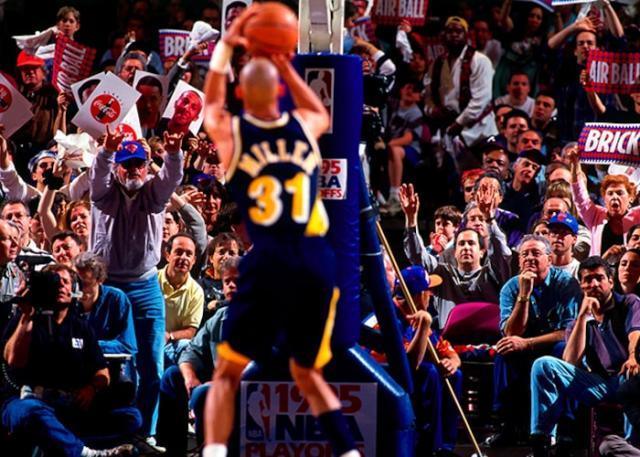 1646235366414020847.jpg 开云登录入口-张伯伦百分夜60周年!众人讲述心中最伟大个人表演