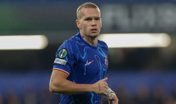 体育赛事直播-记者：穆德里克目前租用英格兰一非职业联赛球队的场地训练