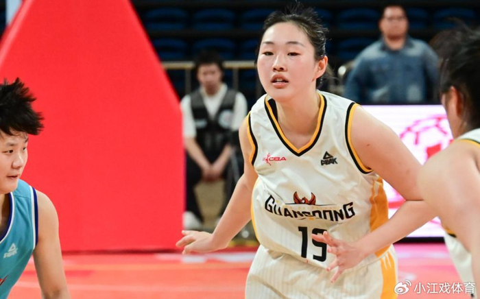 篮球直播平台-60比80惨败20分！女篮新霸主惨遭三连败：被直接淘汰无缘四强！|江苏队|广东队|女篮俱乐部杯|广东男篮|新疆男篮_新浪体育_新浪新闻