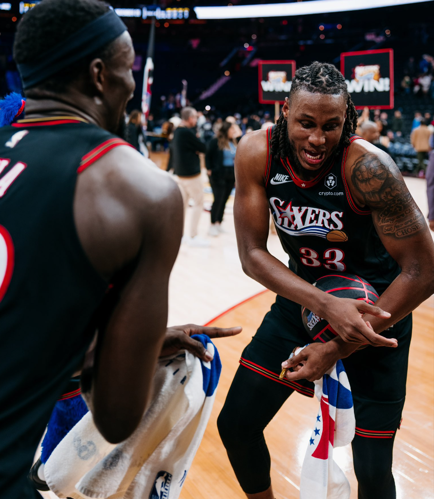 赛事数据分析-乔治替身是他？72万锋线背靠背轰42+17 赛场舞蹈引爆费城球馆