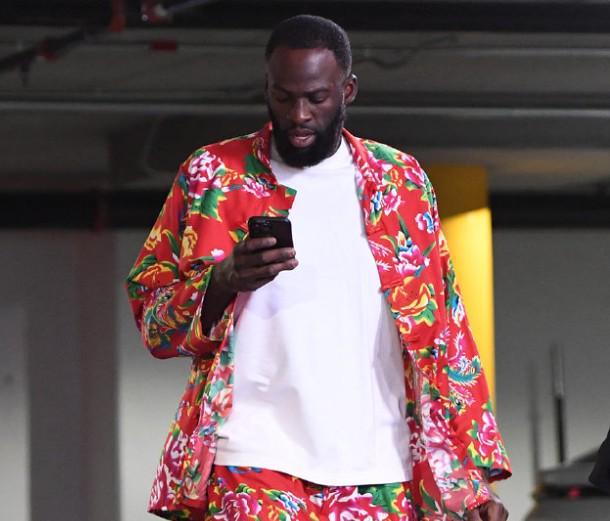 篮球直播平台-连续两场正负值全场最低，格林5中1仅得到4分&amp;amp;还有3失误4犯规